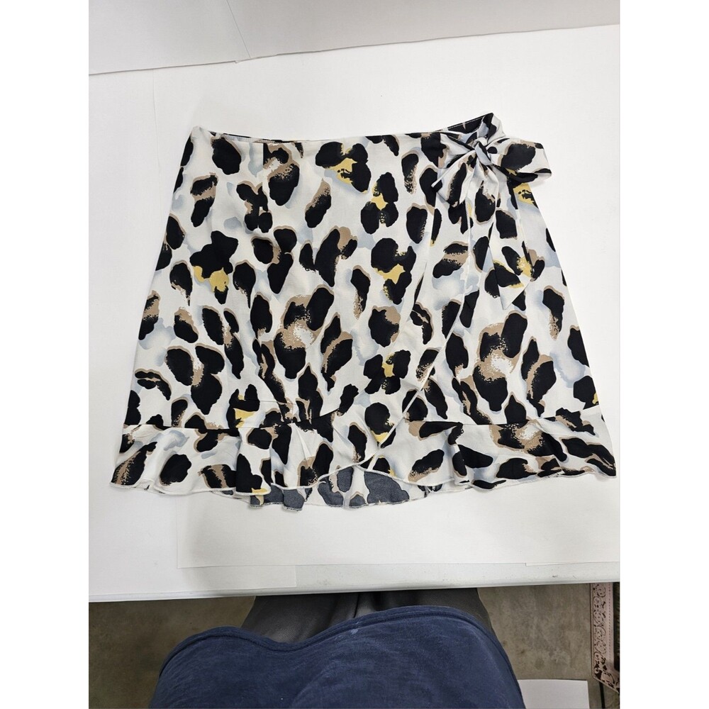 Shein Black Animal Print Skirt Flounce Hem Back Zipper Tie Accent Women’s Medium